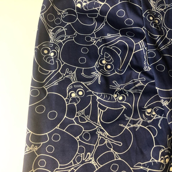 Disney’s Frozen Olaf size small leggings - Picture 6 of 6